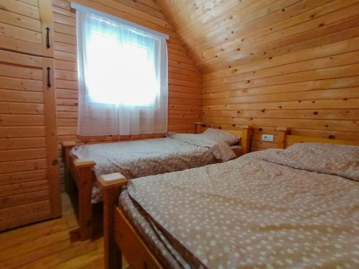 Mountain Peace Cottage 자블야크 외부 사진